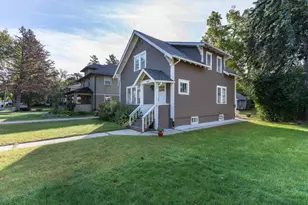 409 W Vasa Ave, Fergus Falls, MN 56537 - Photo 3