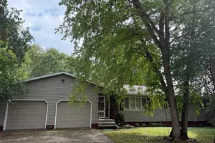 703 S 3rd St, Ellendale, MN 56026 - Photo 1