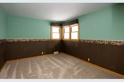 620 4th Avenue SW, Hutchinson, MN 55350 - Photo 11