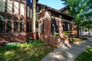 329 Park Cir, Menomonie, WI 54751 - Photo 9