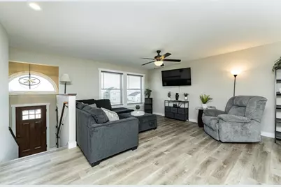 615 7th Avenue NE, Plainview, MN 55964 - Photo 9