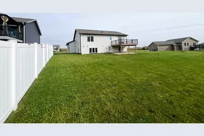 615 7th Avenue NE, Plainview, MN 55964 - Photo 39