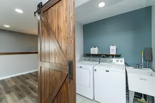 615 7th Ave NE, Plainview, MN 55964 - Photo 25