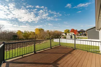 615 7th Avenue NE, Plainview, MN 55964 - Photo 33