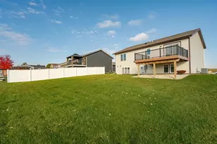 615 7th Ave NE, Plainview, MN 55964 - Photo 33