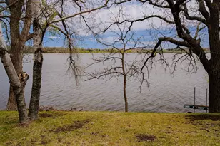2113 Country Club Dr NE, Willmar, MN 56201 - Photo 3