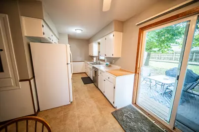 605 5th Avenue NE, Stewartville, MN 55976 - Photo 5