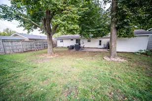 605 5th Ave NE, Stewartville, MN 55976 - Photo 3