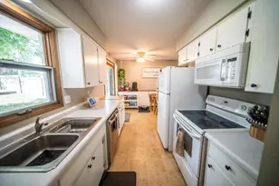 605 5th Ave NE, Stewartville, MN 55976 - Photo 7