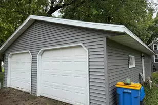 114 2nd St SE, Blooming Prairie, MN 55917 - Photo 5