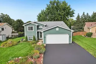 4274 MacLaren Pl, Eagan, MN 55123 - Photo 1
