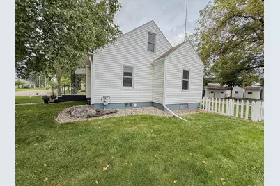 708 E Elm Avenue, Olivia, MN 56277 - Photo 63