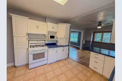 708 E Elm Avenue, Olivia, MN 56277 - Photo 31