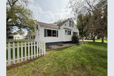 708 E Elm Avenue, Olivia, MN 56277 - Photo 65