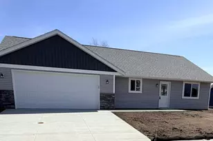 425 4th Ave SE, Saint Joseph, MN 56374 - Photo 1
