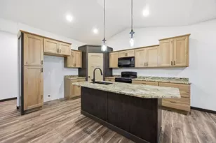 14360 Leisure Ln, Lake Park, MN 56554 - Photo 11