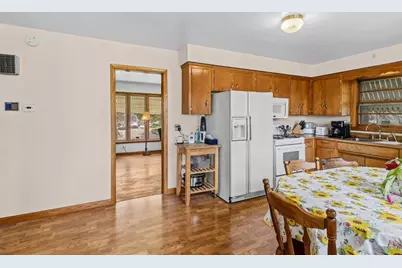 6148 Upper 51st Street N, Oakdale, MN 55128 - Photo 9