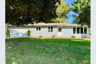 1524 Country Club Road, Albert Lea, MN 56007 - Photo 1