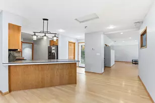 5209 Mayview Rd, Minnetonka, MN 55345 - Photo 7