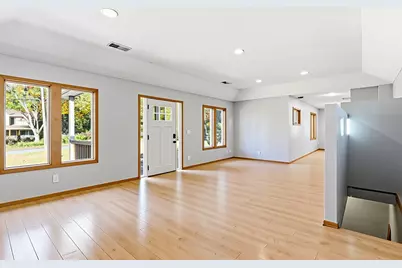 5209 Mayview Road, Minnetonka, MN 55345 - Photo 3