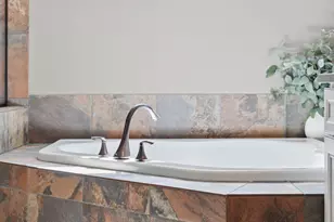 11581 Riverstone Ct, Woodbury, MN 55129 - Photo 41