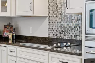 11581 Riverstone Ct, Woodbury, MN 55129 - Photo 5