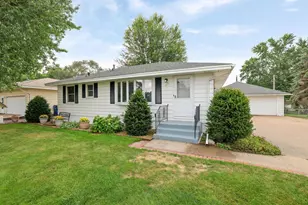 512 113th Ave NW, Coon Rapids, MN 55448 - Photo 1