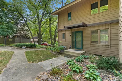 122 Birnamwood Drive, Burnsville, MN 55337 - Photo 5