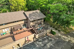 122 Birnamwood Dr, Burnsville, MN 55337 - Photo 29