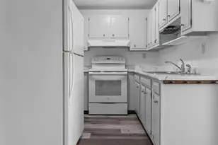 1220 20th St N, Moorhead, MN 56560 - Photo 7