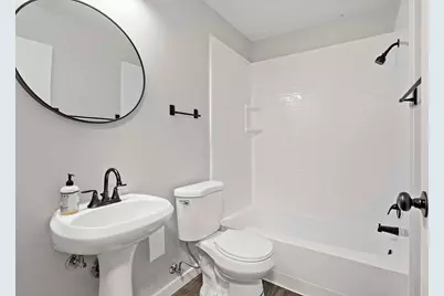 4351 Parklawn Avenue #105E, Edina, MN 55435 - Photo 13