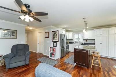 1821 Clubhouse Drive NE, Stewartville, MN 55976 - Photo 5