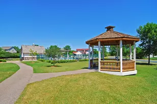 466 Greenview Dr, Chanhassen, MN 55317 - Photo 31