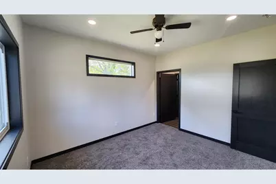 903 7th Ave SW, Pipestone, MN 56164 - Photo 21