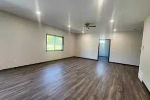 903 7th Ave SW, Pipestone, MN 56164 - Photo 11