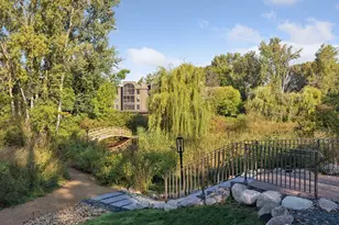 8441 Irwin Rd, Bloomington, MN 55437 - Photo 33