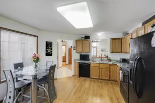 14687 Europa Way, Apple Valley, MN 55124 - Photo 5