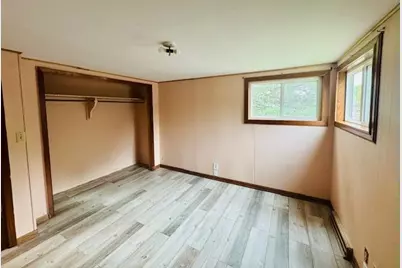 2007 Court Street, Slayton, MN 56172 - Photo 9