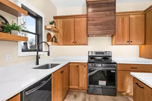 1564 Carlton Ave W, Cloquet, MN 55720 - Photo 5