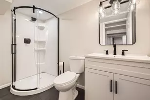 6318 Perry Ave N, Brooklyn Center, MN 55429 - Photo 21