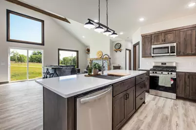 1001 Moore Street, Starbuck, MN 56381 - Photo 9