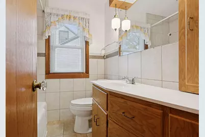 869 Iowa Avenue W, Saint Paul, MN 55117 - Photo 19