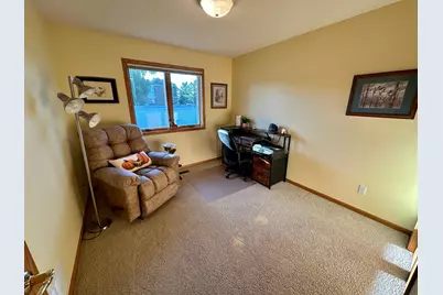 304 SE Valley View Drive, Willmar, MN 56201 - Photo 37
