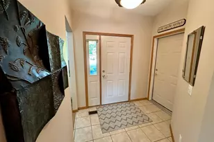 304 SE Valley View Dr, Willmar, MN 56201 - Photo 5