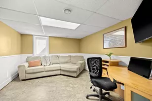 801 Carver St N, Winthrop, MN 55396 - Photo 17