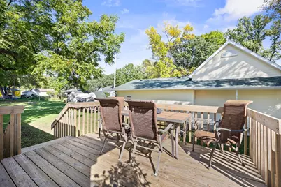 801 Carver Street N, Winthrop, MN 55396 - Photo 23