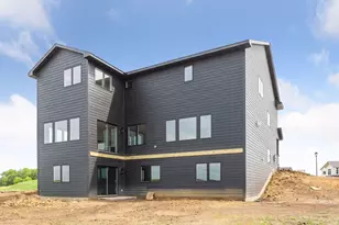 4928 Parkside Cir, Eagan, MN 55123 - Photo 33