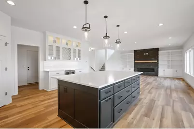 4928 Parkside Circle, Eagan, MN 55123 - Photo 9