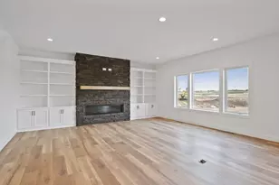 4928 Parkside Cir, Eagan, MN 55123 - Photo 13