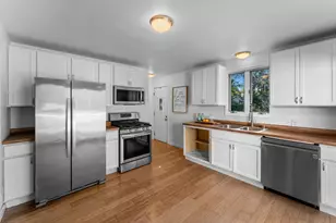 7508 Newton Ave N, Brooklyn Park, MN 55444 - Photo 21